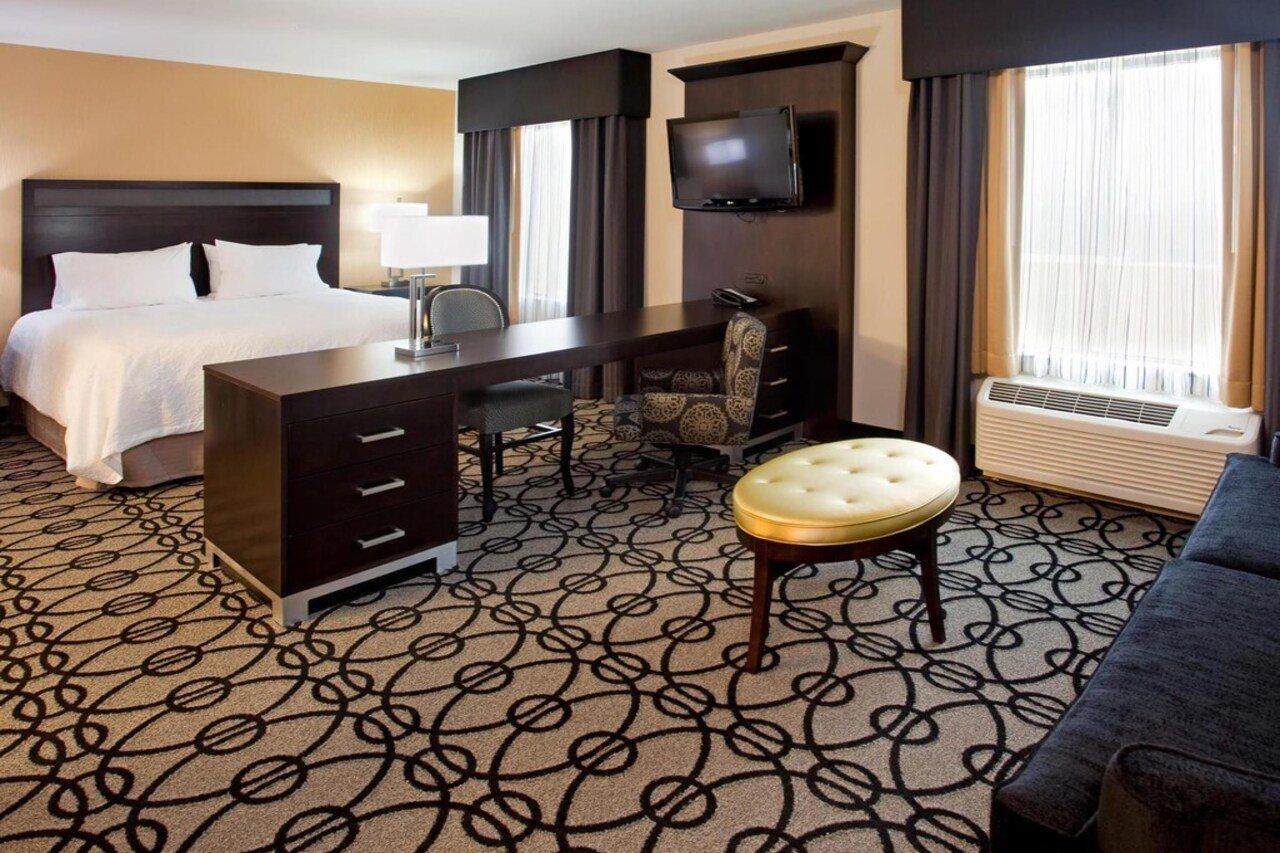 Hampton Inn & Suites Columbia South Fort Meade Area Exterior photo